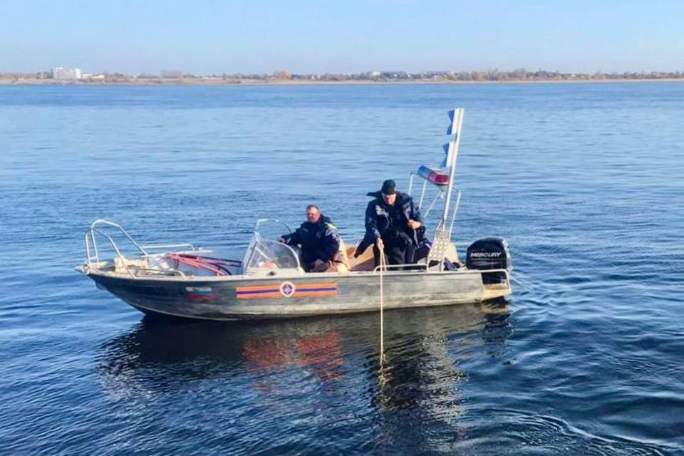В Волгограде у набережной нашли тело утонувшего мужчины