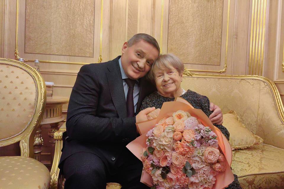 Волгоградская область поздравила Александру Пахмутову с 96-летием