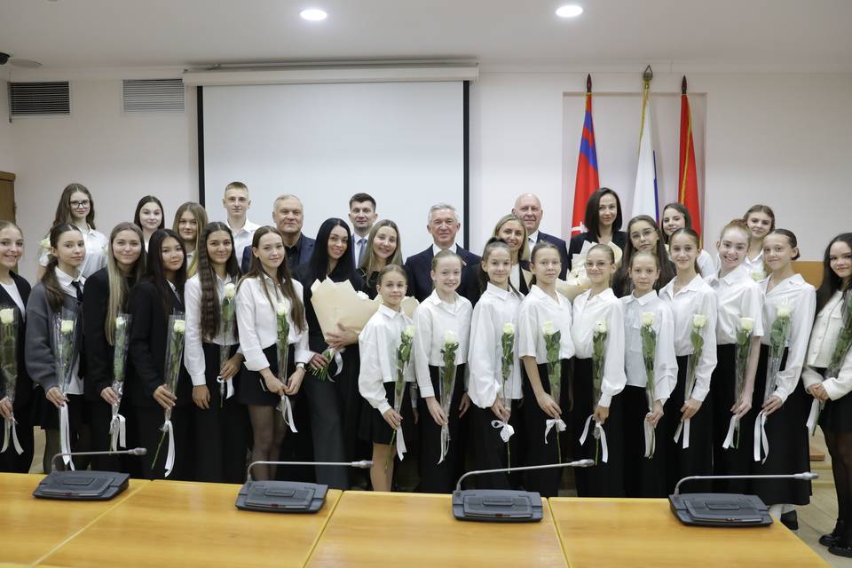 Волгоградские гимнасты вернулись с россыпью наград из Малайзии