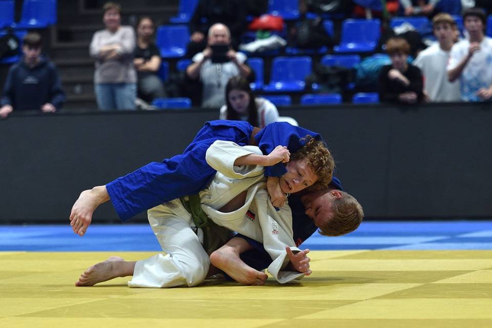 30 наград завоевали волгоградские дзюдоисты на домашних соревнованиях