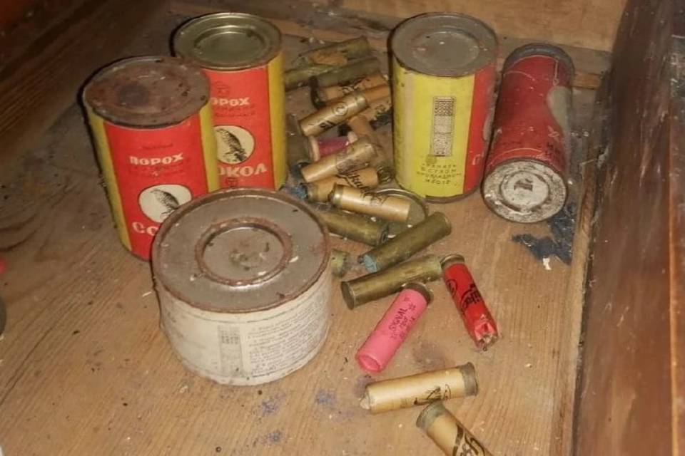 До 8 лет тюрьмы грозит мужчине, незаконно хранившему порох под Волгоградом