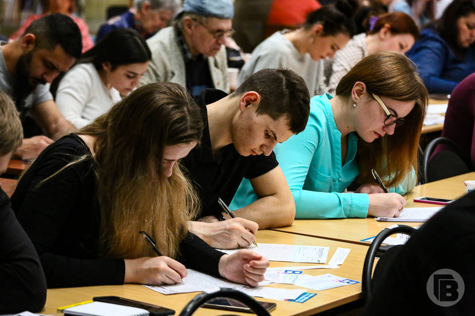 Волгоградцам ограничат платное обучение в вузах по 40 направлениям