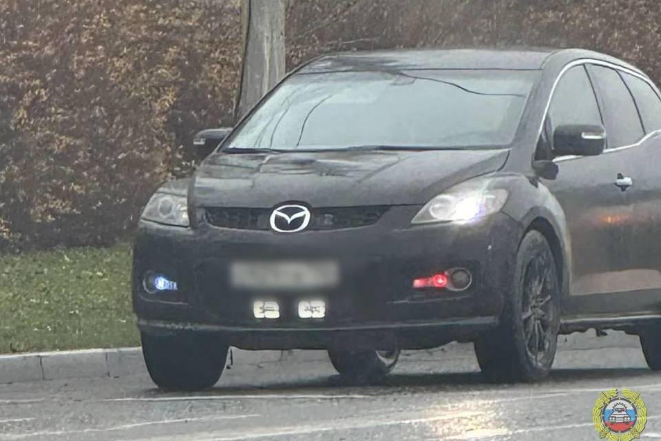 Волжанина лишат прав за полицейскую подсветку на машине