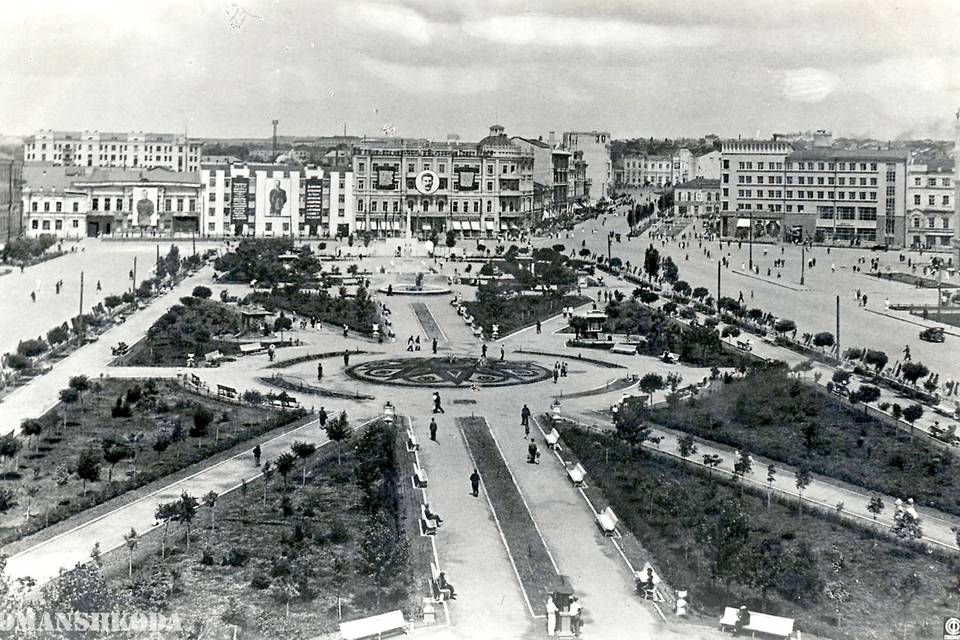 Краевед поведал волгоградцам об озере на площади Павших борцов