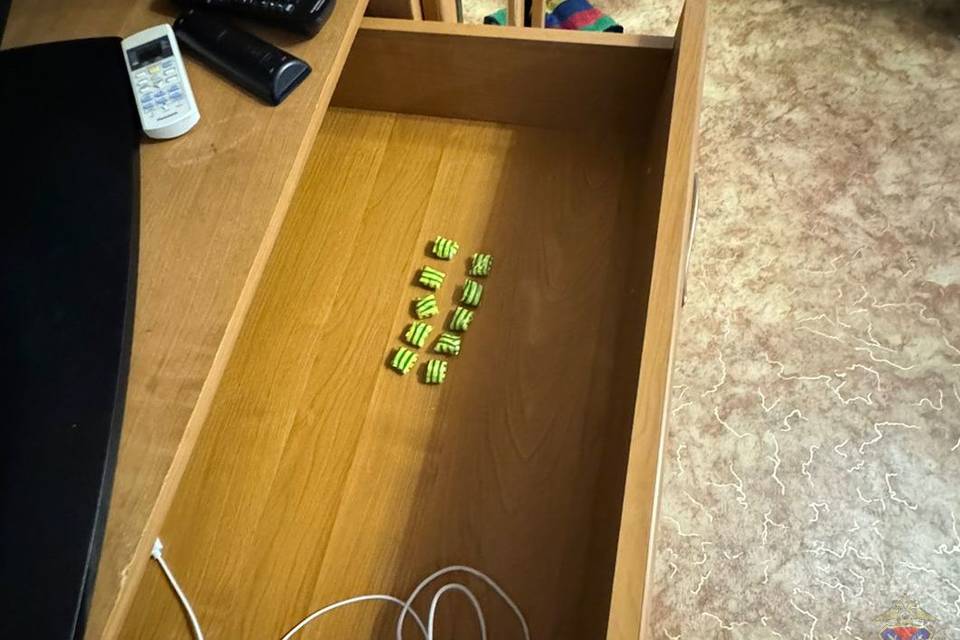 Иностранец в Волгограде пойман при попытке сбыта 21 г наркотиков