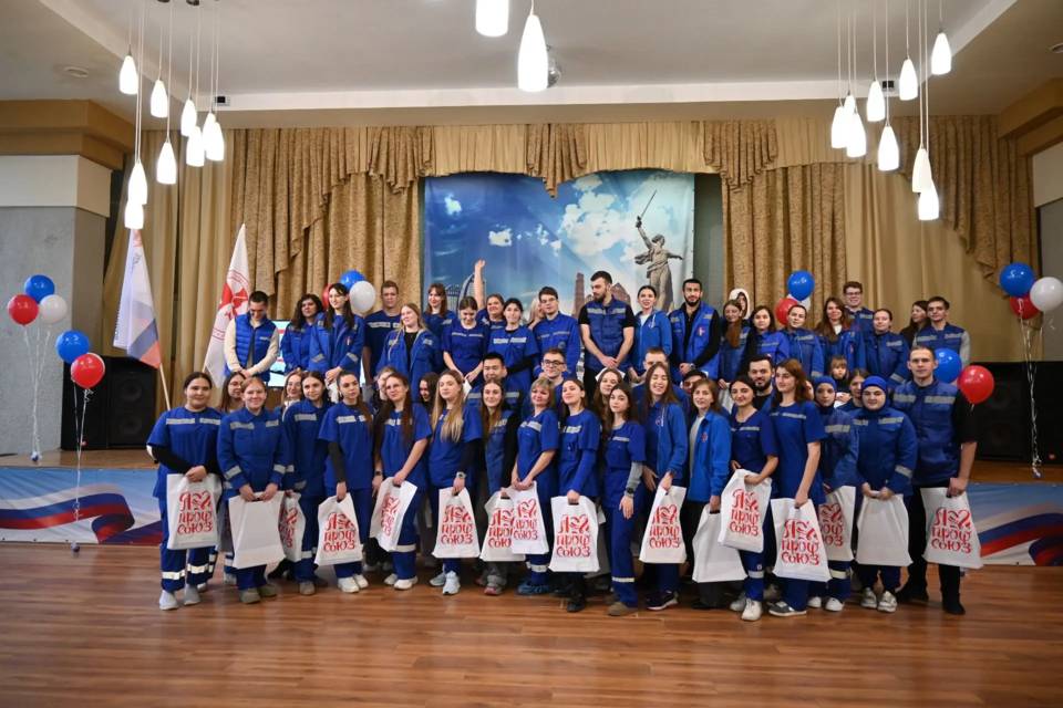 55 молодых медиков начали работать в скорой помощи Волгоградской области