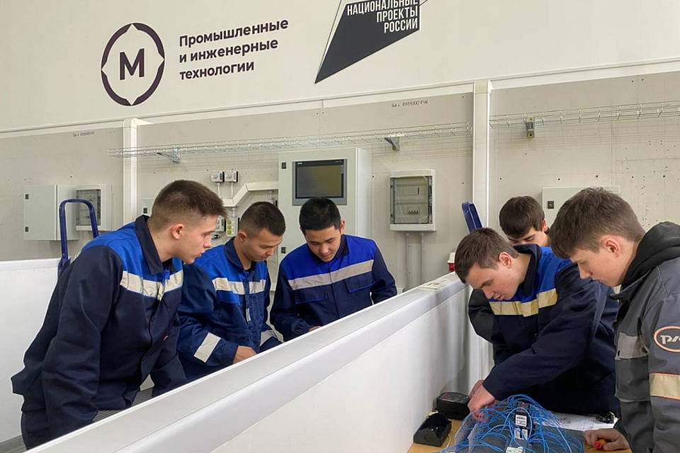 В Волгоградской области озабочены подготовкой рабочих кадров