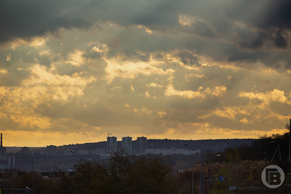 В Волгоградской области ночью сбили вражеский беспилотник