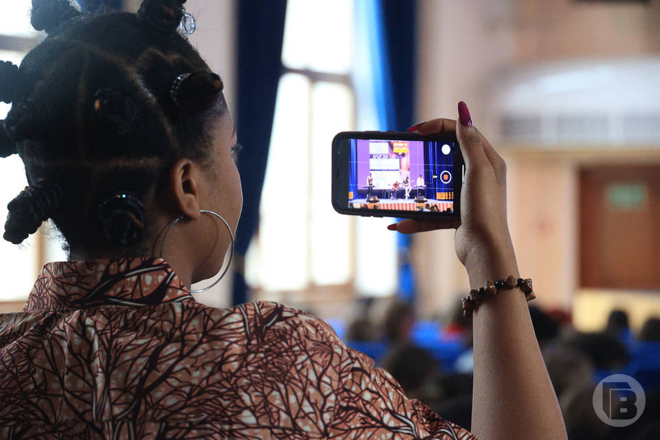 Черная пятница повысила спрос волгоградцев на беспроводные наушники