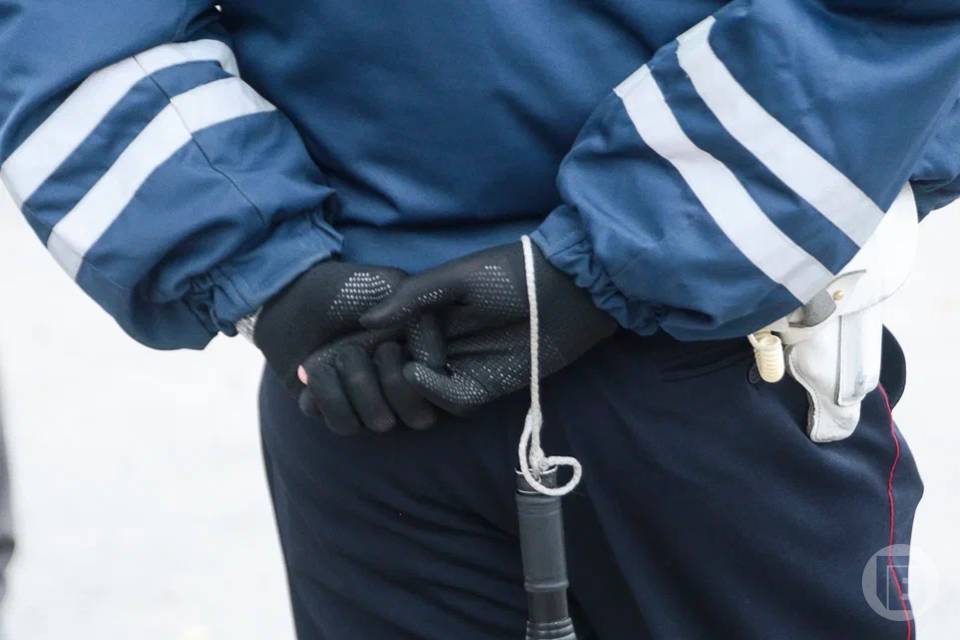 В Волгоградской области будут судить мошенника, прикрывавшегося связями