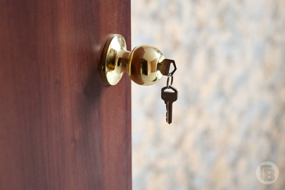 В Волгограде возобновили подачу воды и тепла в дом после атаки БПЛА