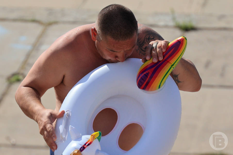 Улетающих в теплые края волгоградцев напугали инфекциями