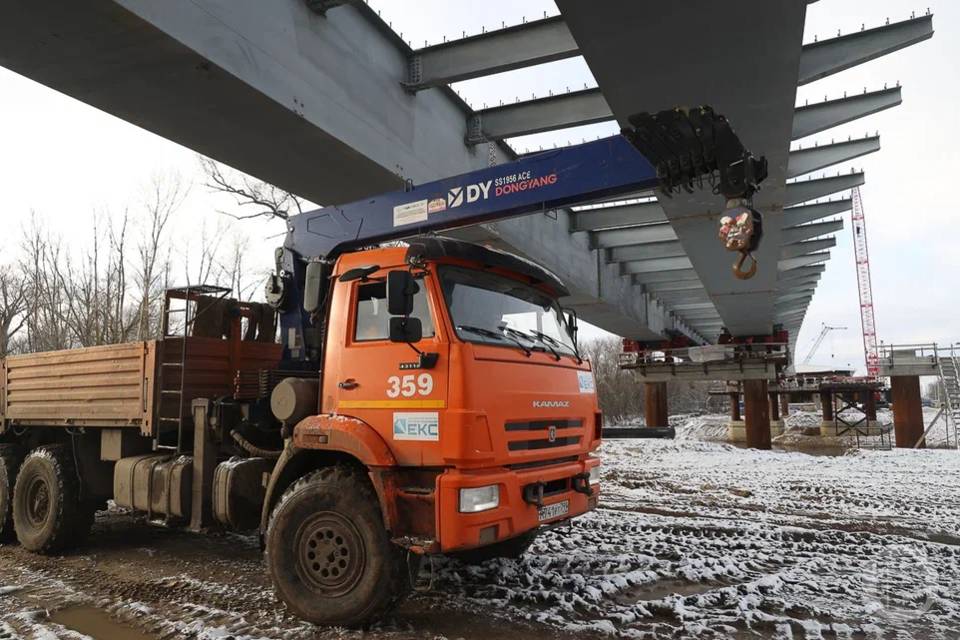 Четыре путепровода и 13 мостов построят и модернизируют в Волгоградской области