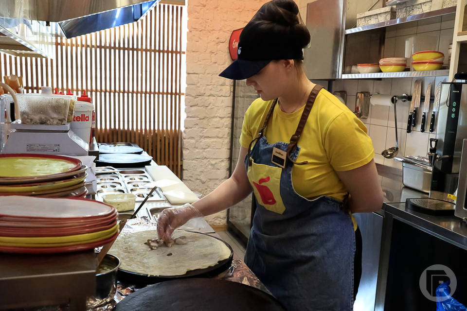 36,8 миллиарда рублей проели волгоградцы