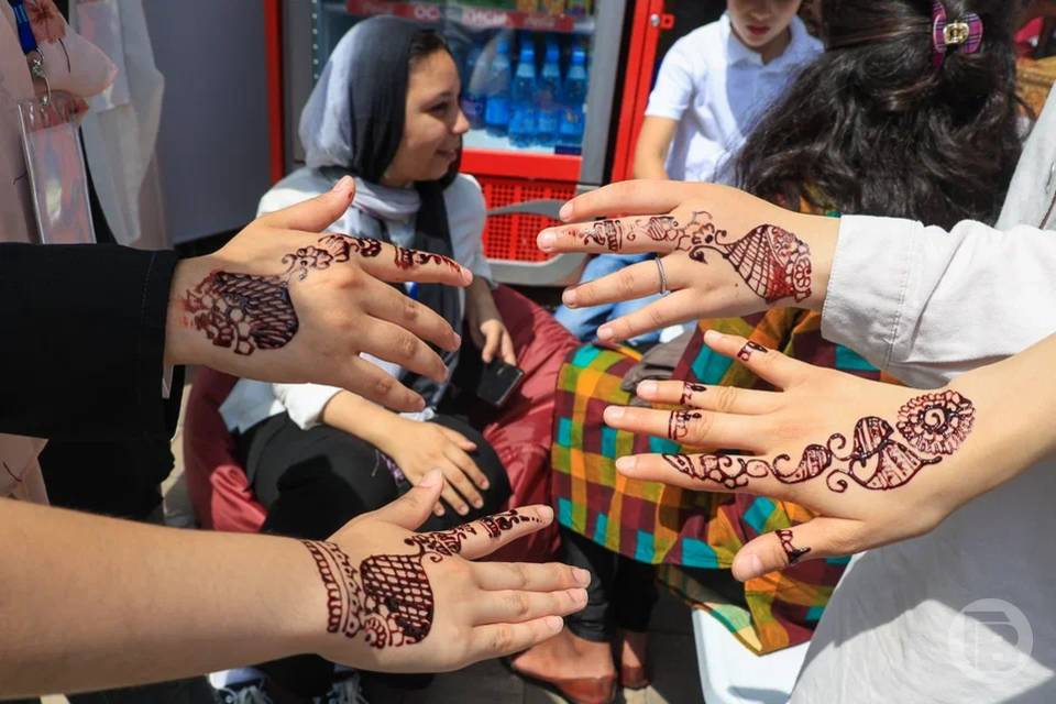 Зачем волгоградцы делают татуировки, расскажет психолог