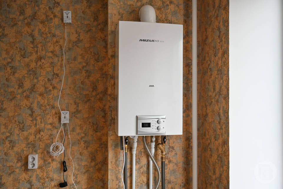 "Россети Юг" обязали выплатить ущерб волгоградцу из-за скачка напряжения