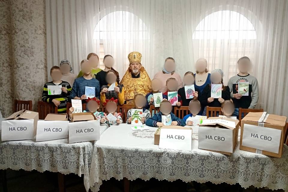 Прихожане храмов Волгоградской области передали гуманитарную помощь воинам СВО