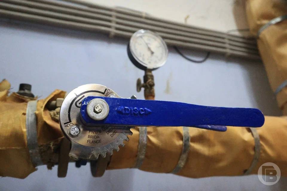 Куда волгоградцам обращаться в новогодние праздники, если случится коммунальная авария