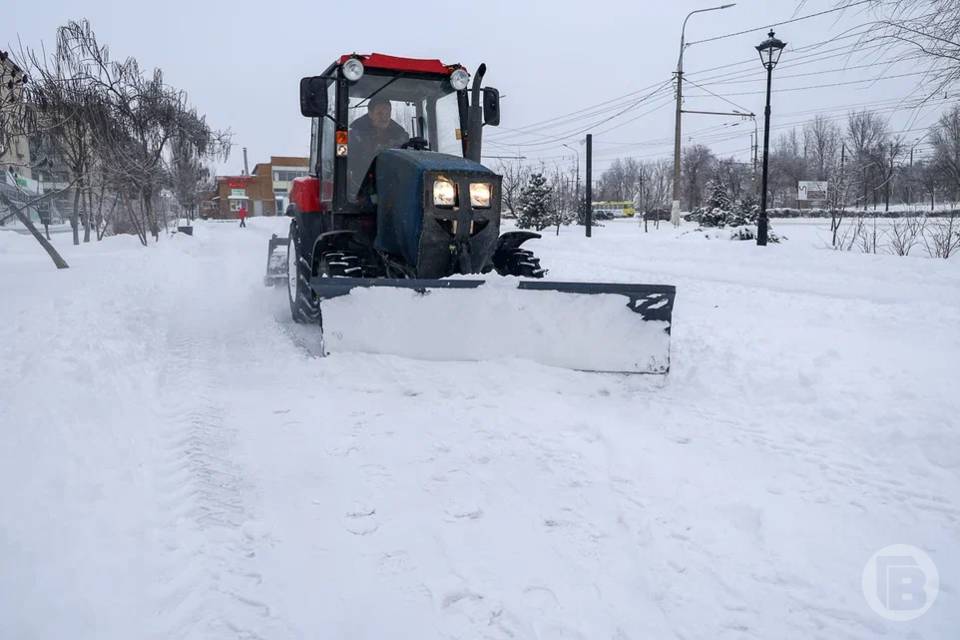 328 единиц техники обеспечивают проезд по автотрассам Волгоградской области