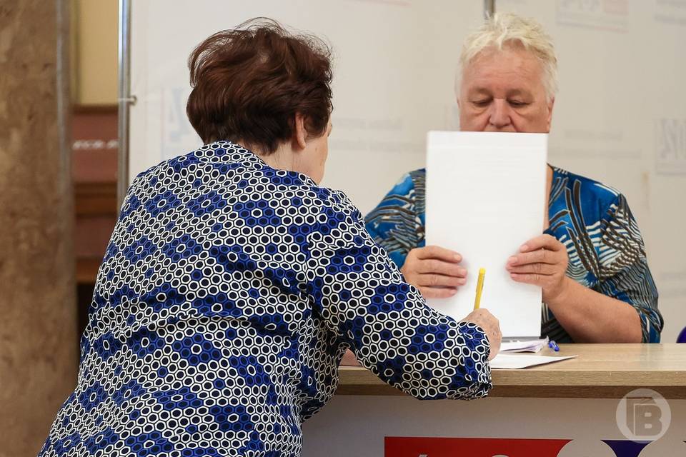 В Волгограде пенсионерам с января повысили пенсии на 1700 рублей