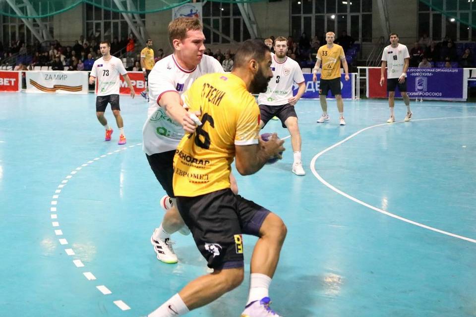 «Каустик» и «СКИФ» разошлись ничьей в Волгограде