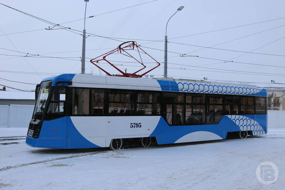Новый трамвай вышел на маршрут №10 в Волгограде