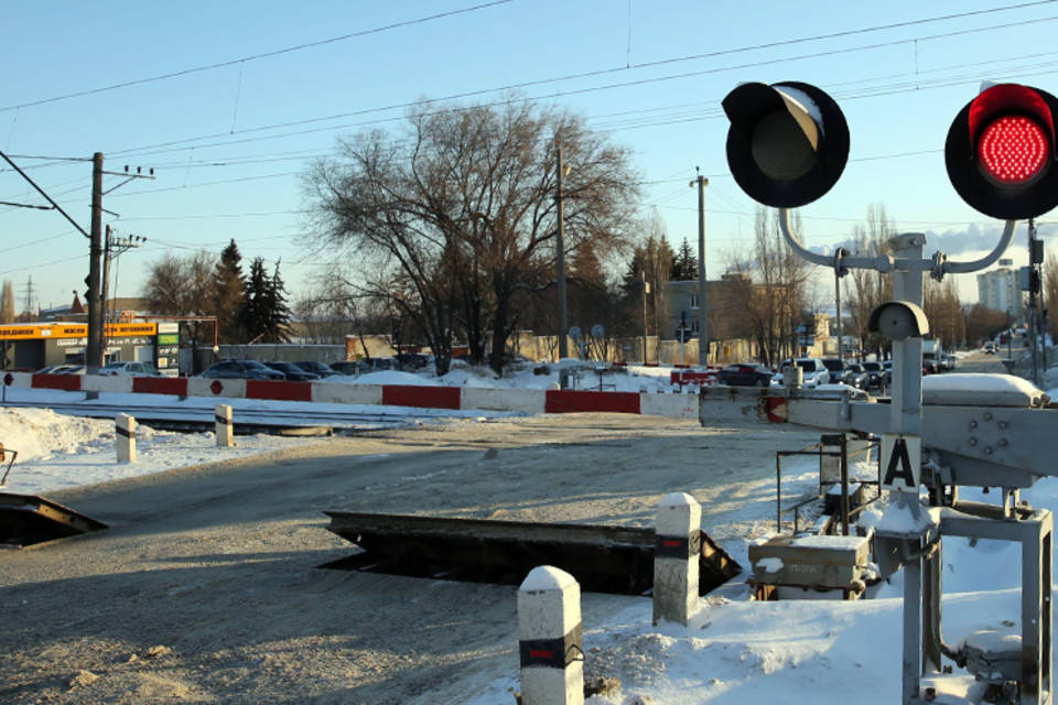 Волгоградец компенсировал ущерб от ДТП на железнодорожном переезде