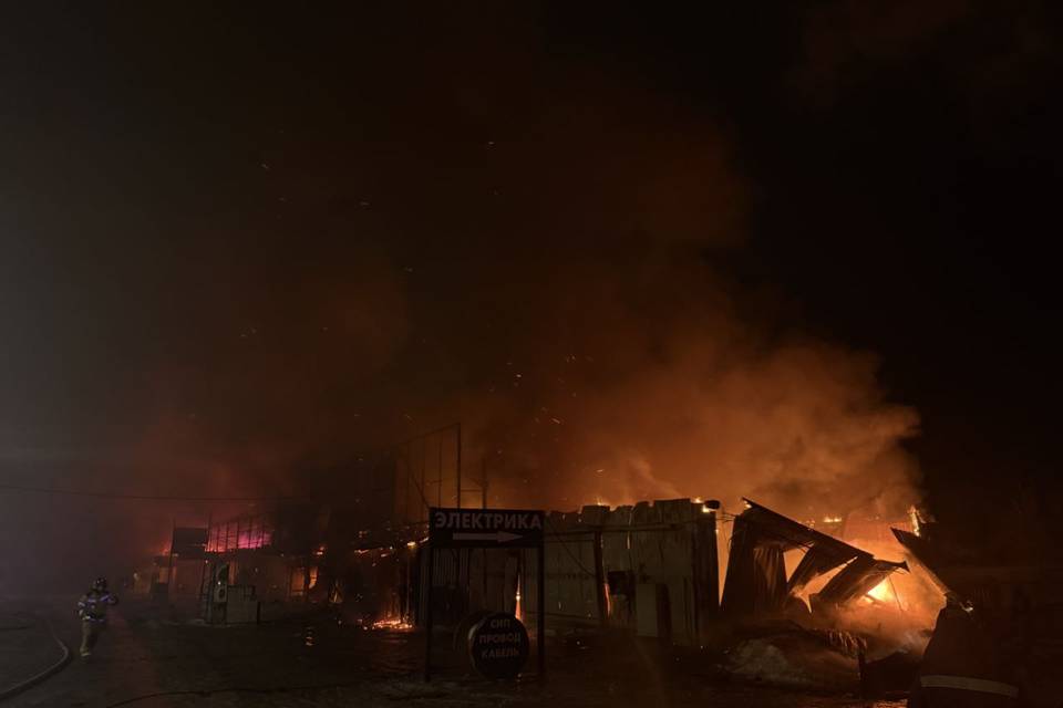 Прокурор выехал на место пожара на Тулака в Советском районе Волгограда