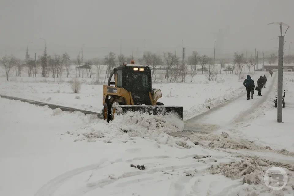 271 единицу спецтехники вывели на трассы Волгоградской области