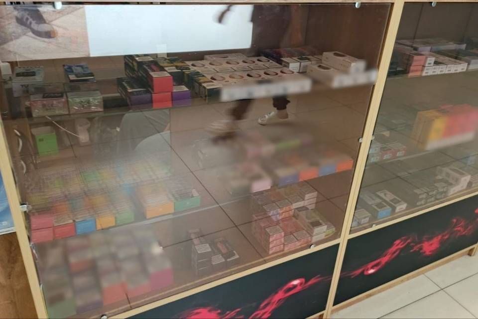 Волгоградские полицейские пресекли продажу нелегальной табачной продукции