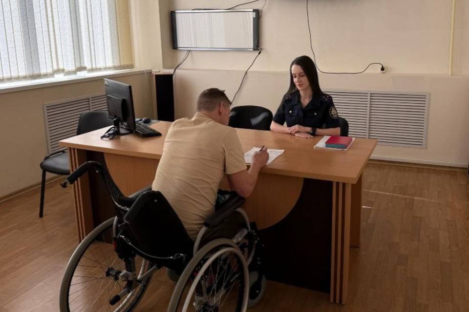 Следователь пришел в военный госпиталь Волгоградской области для разговора