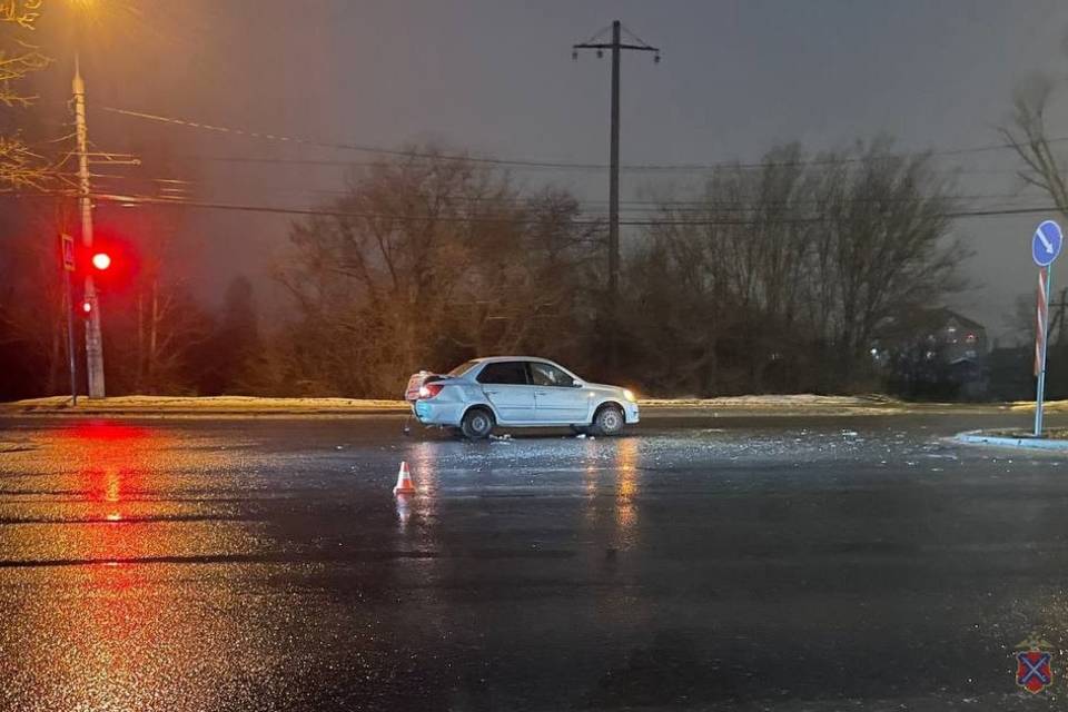 Пассажирка Datsun пострадала в ДТП на юге Волгограда