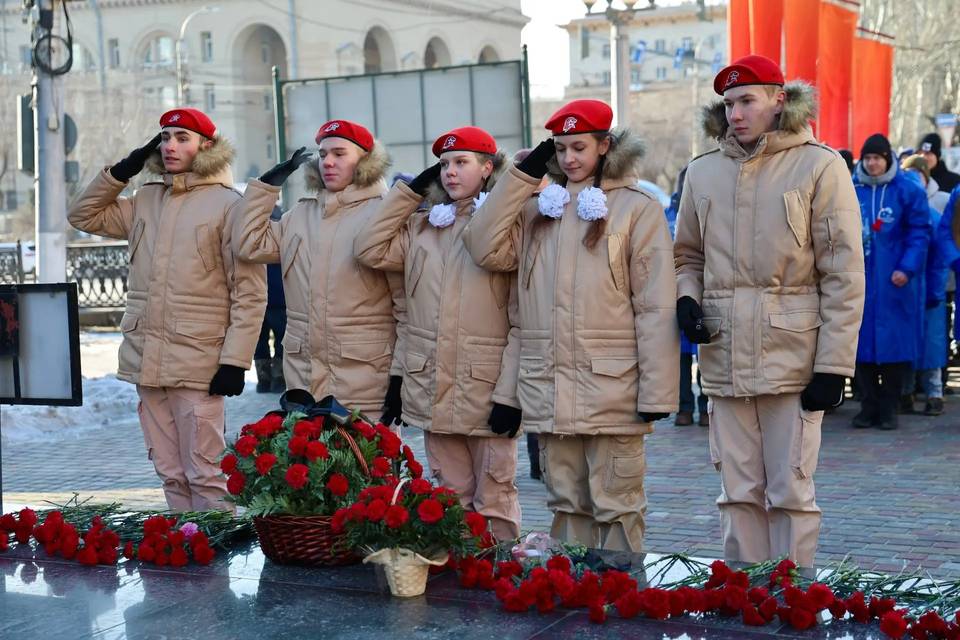 Молодые волгоградцы почтили память защитников Сталинграда
