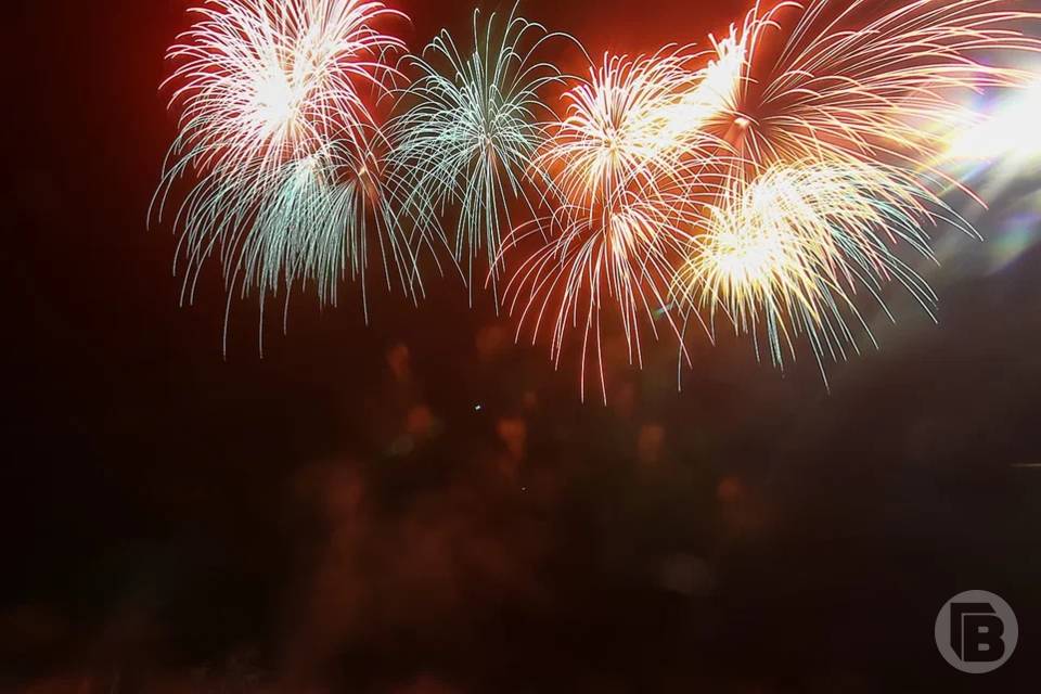 За 10 залпов салюта оштрафовали волгоградца