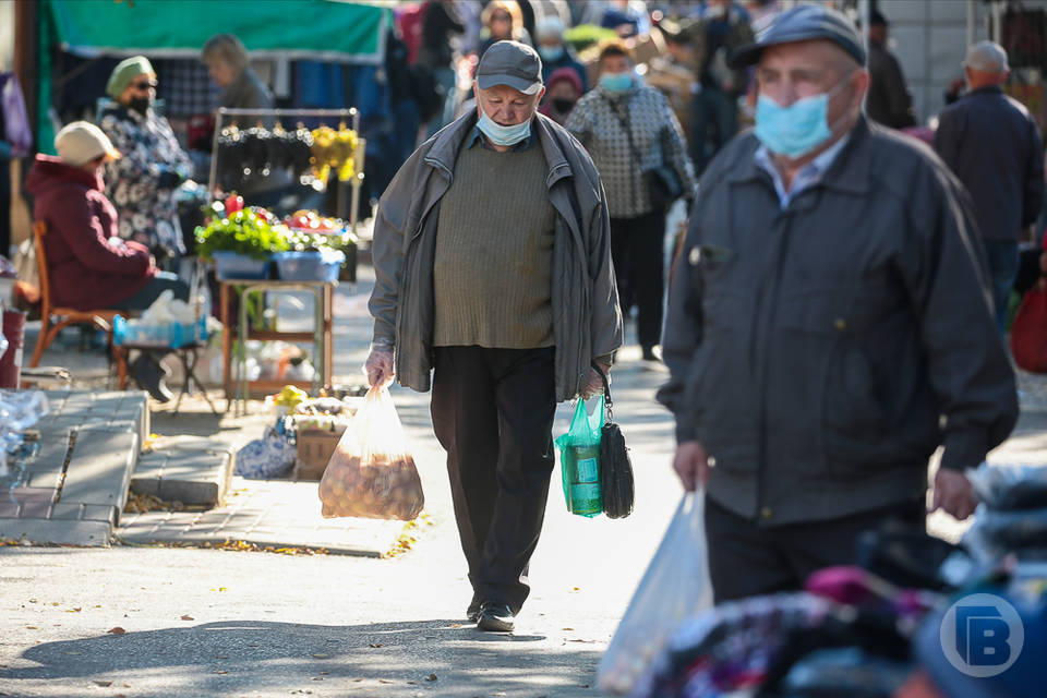 Никогда не работавшим волгоградцам назвали размер пенсии