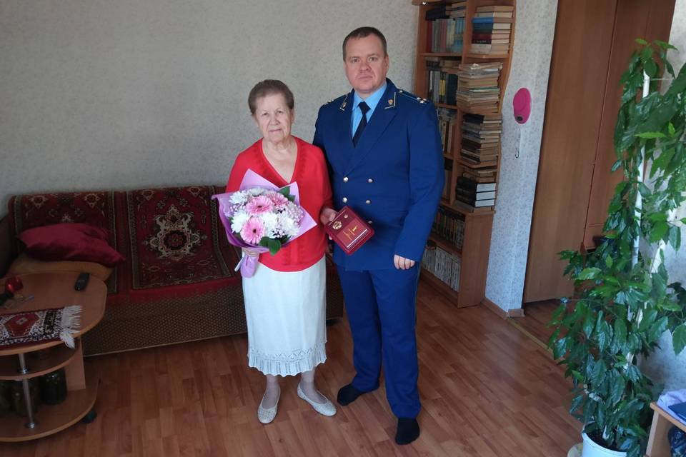 Статус «Житель осажденного Сталинграда» присвоили пенсионерке в Волгограде