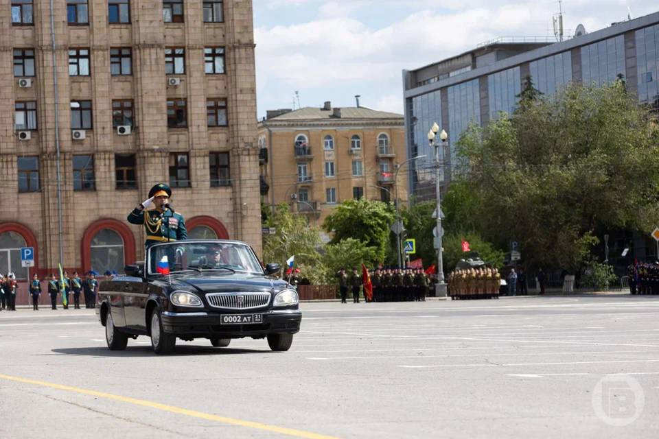 Волгоградцам запретят проносить опасные предметы на парад 9 Мая