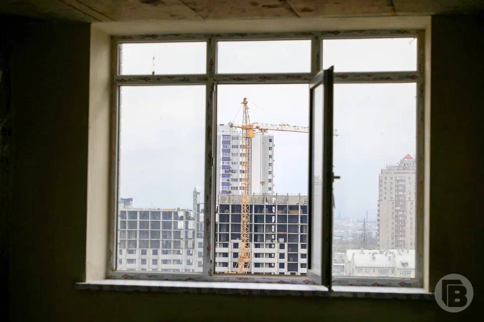 Волгоградец взял деньги за установку окон и пропал