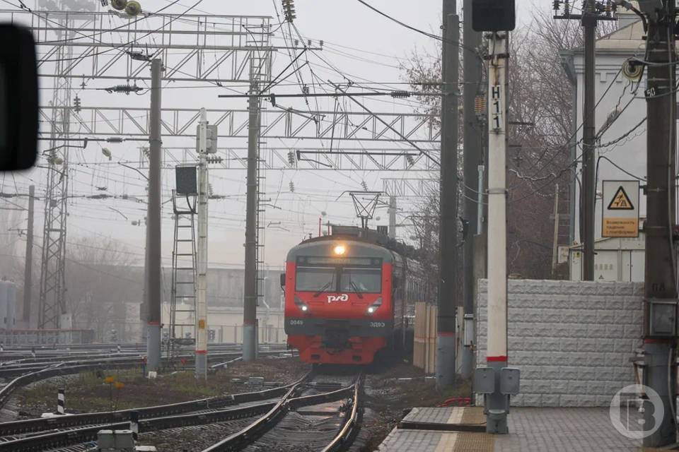 В Волгоградской области сошел с рельс порожний вагон