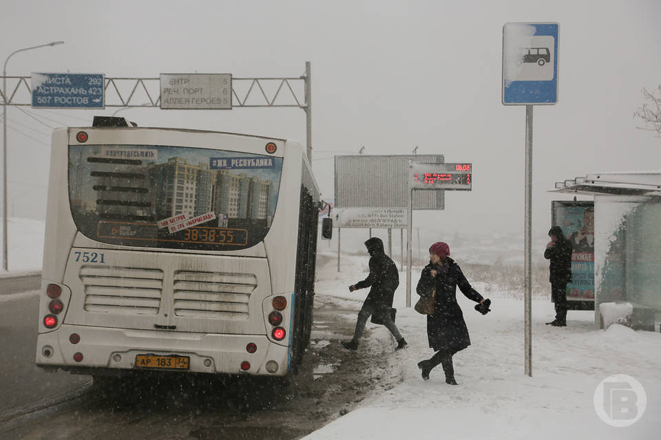 Скользкие будни ждут волгоградцев 9 февраля