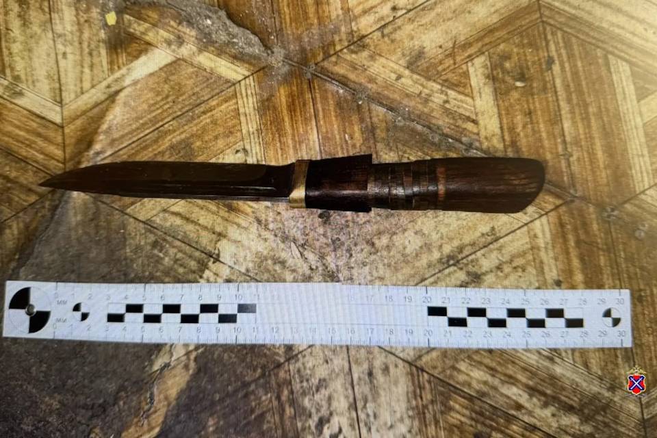 Сосед внезапно ударил волгоградца ножом в грудь