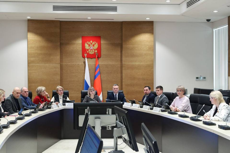 Волгоградским семьям предусмотрено более 20 мер поддержки