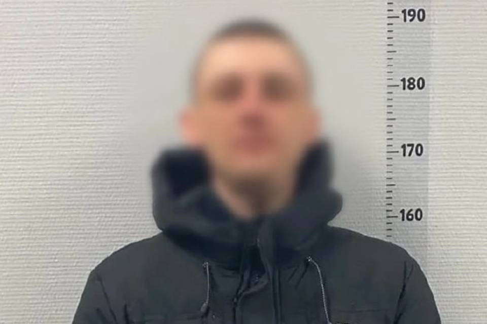 Под Волгоградом мужчина избил знакомую