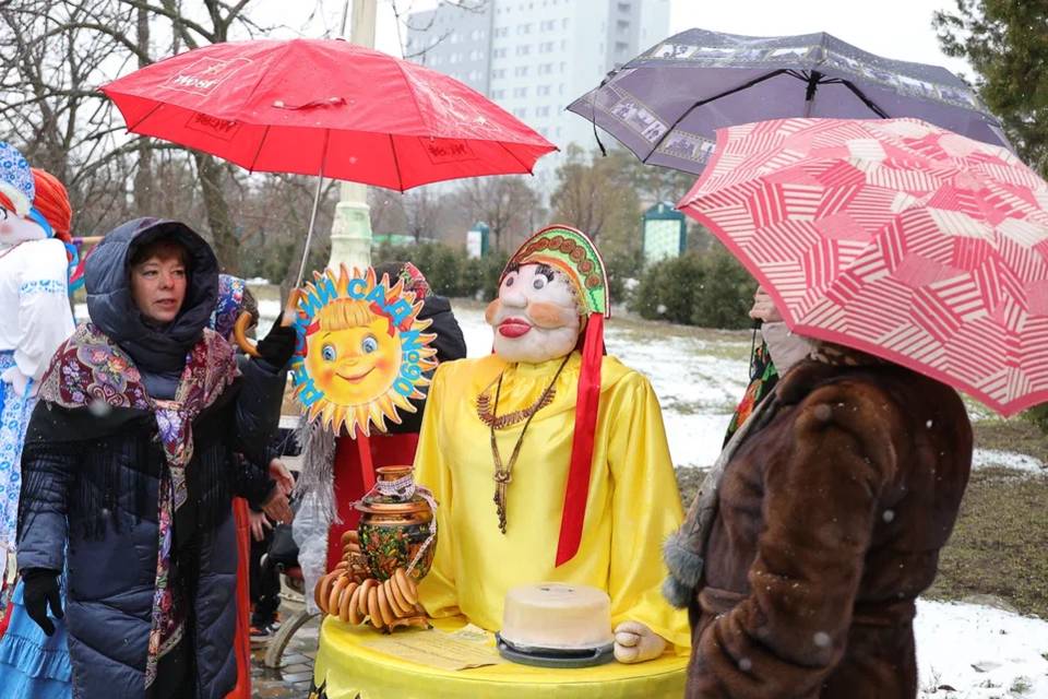 Волгоградский ЦПКиО Масленицу будет отмечать два дня