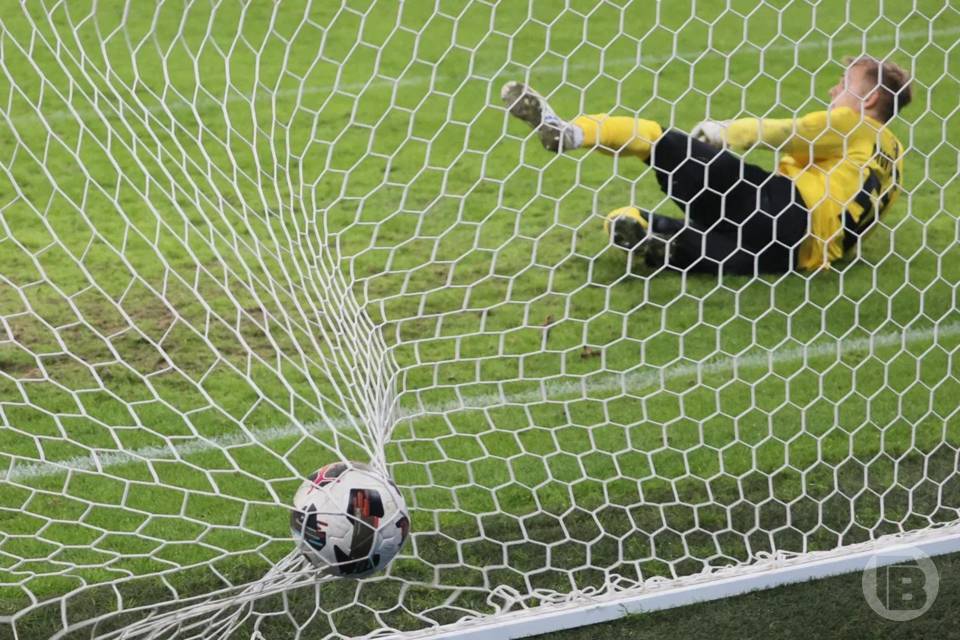 «Ротор» проиграл «Волге» со счетом 1:3