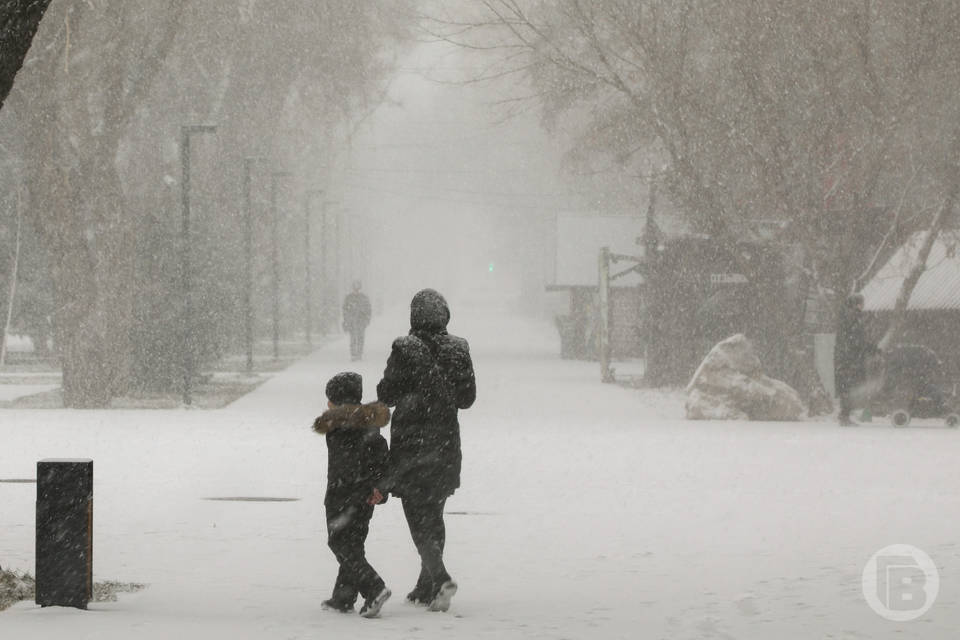 В Волгоградской области объявлен оранжевый уровень опасности из-за снега