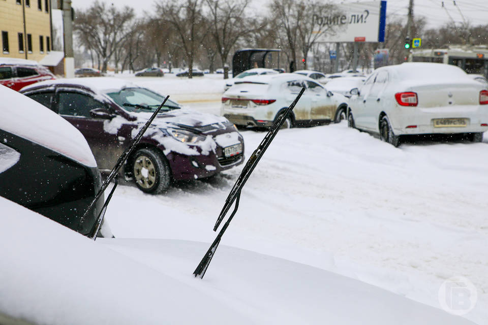 Трое детей и двое взрослых разбились в ДТП под Волгоградом