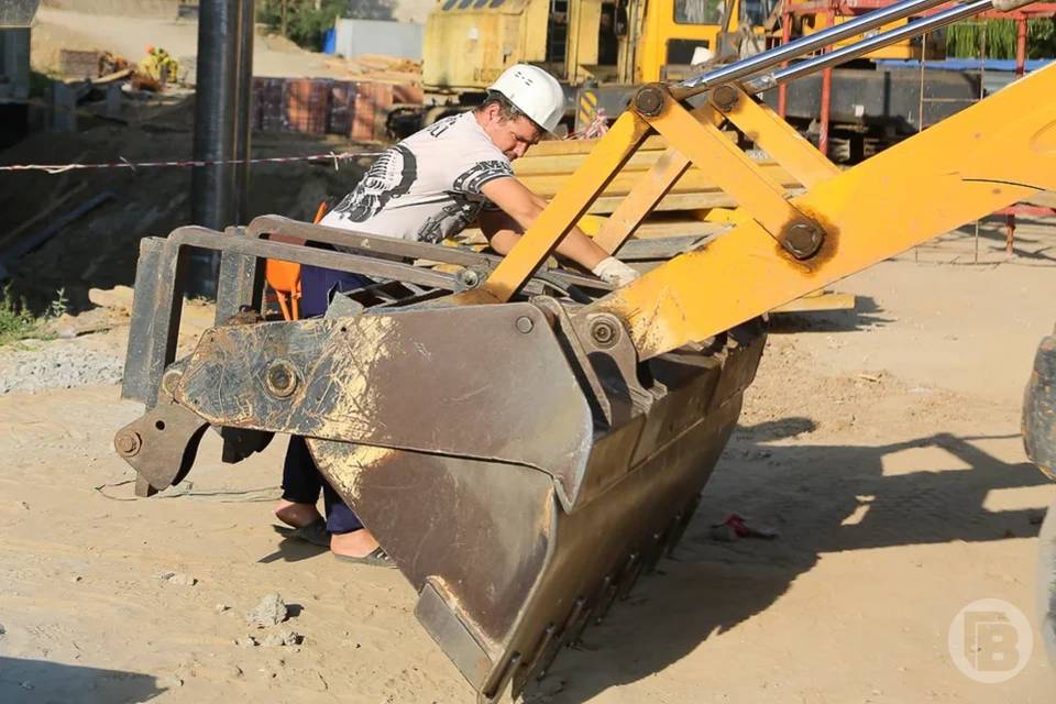 В Волгограде ищут подрядчика для сноса двух расселенных домов