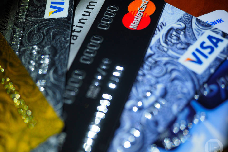 Мошенники украли 203 тысячи рублей у инвалида под Волгоградом