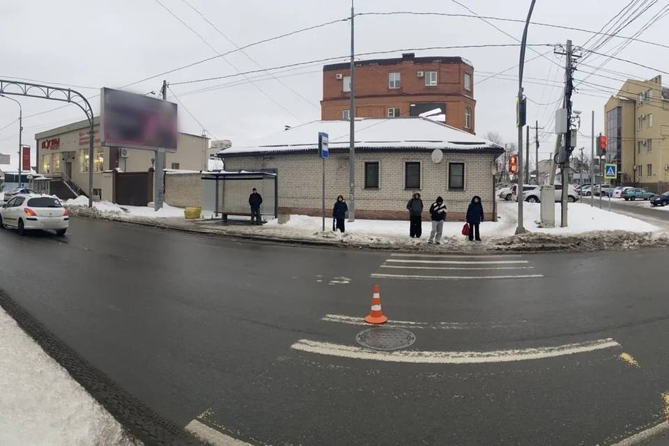 Женщина на иномарке сбила пешехода в Волгограде